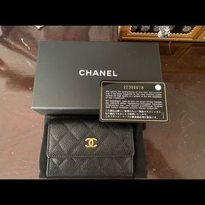 Chanel Caviar Quilted Flap Card Holder Black